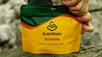 Готова страва SubliMate — курка у вершковому соусі Готова страва SubliMate з куркою у вершковому соусі у зручному пакованні