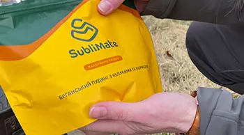 Їжа з собою SubliMate — веганський пудинг Веганський пудинг SubliMate як їжа з собою для походів і подорожей