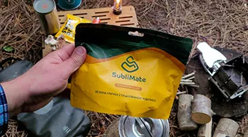 Сублімована їжа SubliMate для походу Зелена гречка з тушкованою індичкою SubliMate як сублімована їжа для відпочинку на природі