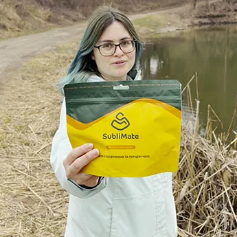 Їжа з собою SubliMate — удон з телятиною Удон з телятиною та перцем чилі SubliMate як зручна їжа з собою для відпочинку на природі